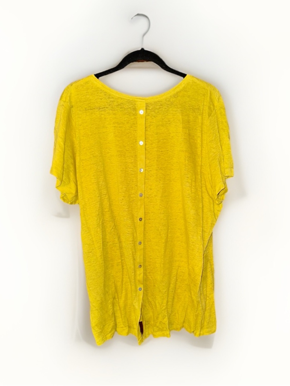 Tahari Bright Yellow Button-Back Short Sleeve Top